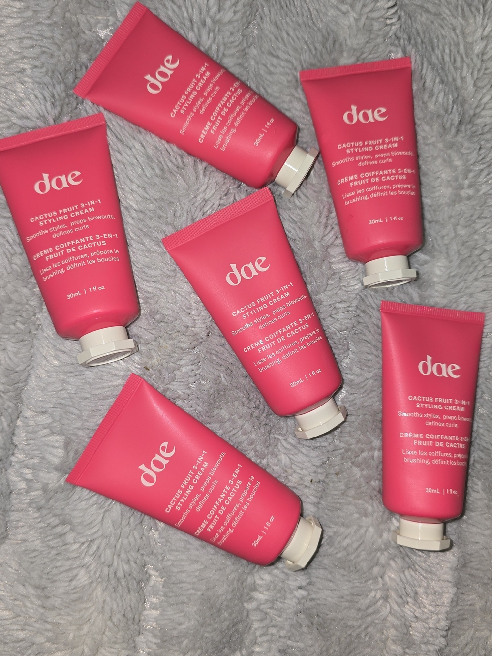 Dae Cactus Fruit 3-in-1 Styling Cream  (5 Pieces)